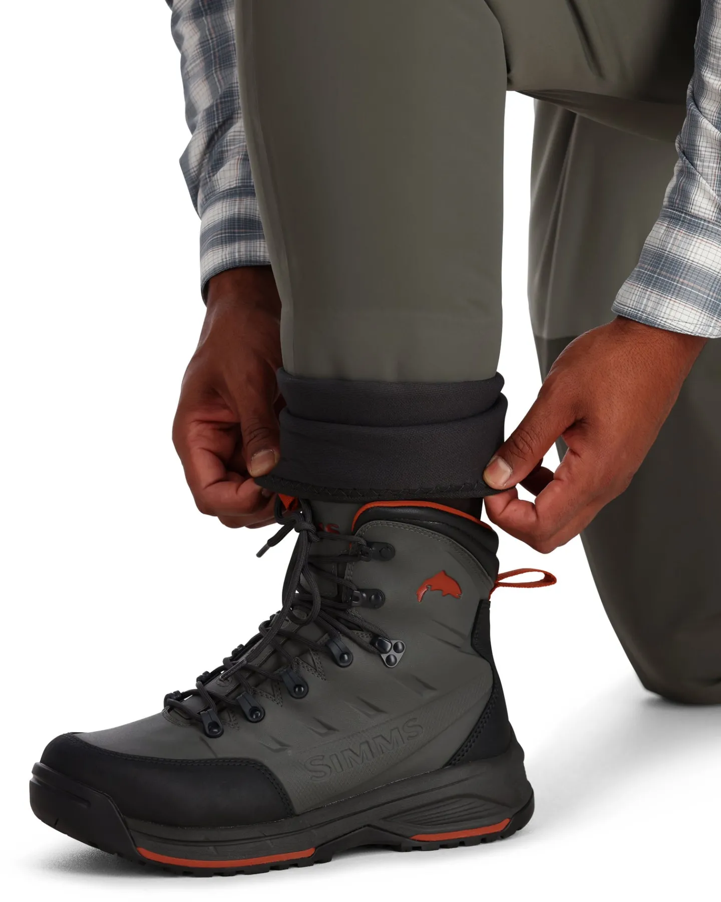 Clearance Simms Fishing Men's Freestone® Waders - Stockingfoot Smoke